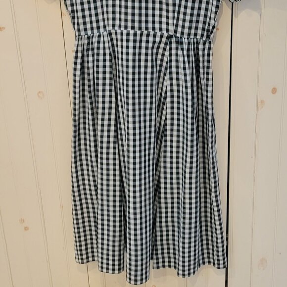 Retro Dress - Picture 3 of 7